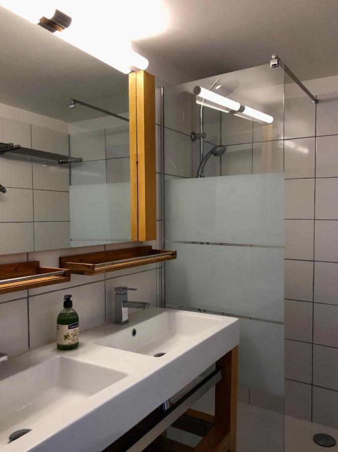 Le 26 Apartment Nimes Bagian luar foto