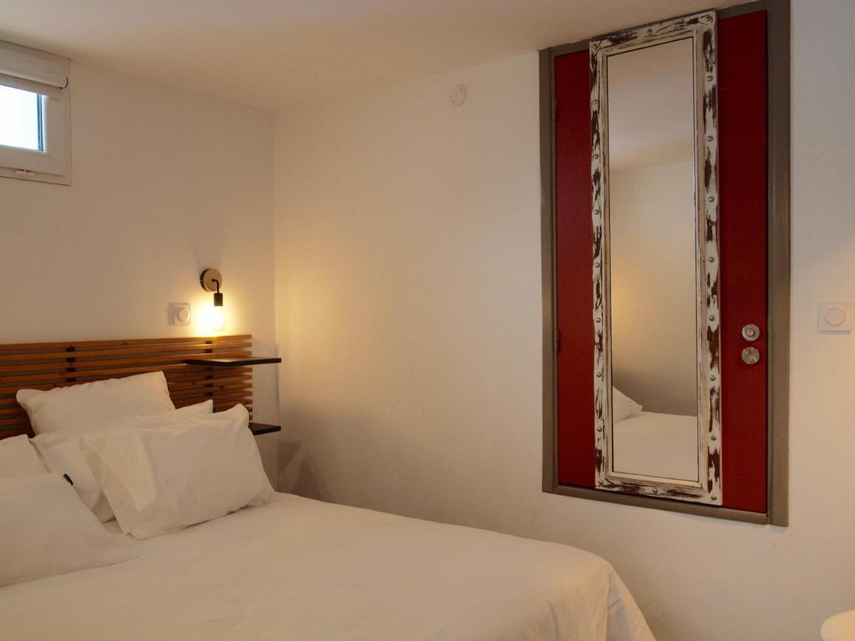 Le 26 Apartment Nimes Bagian luar foto
