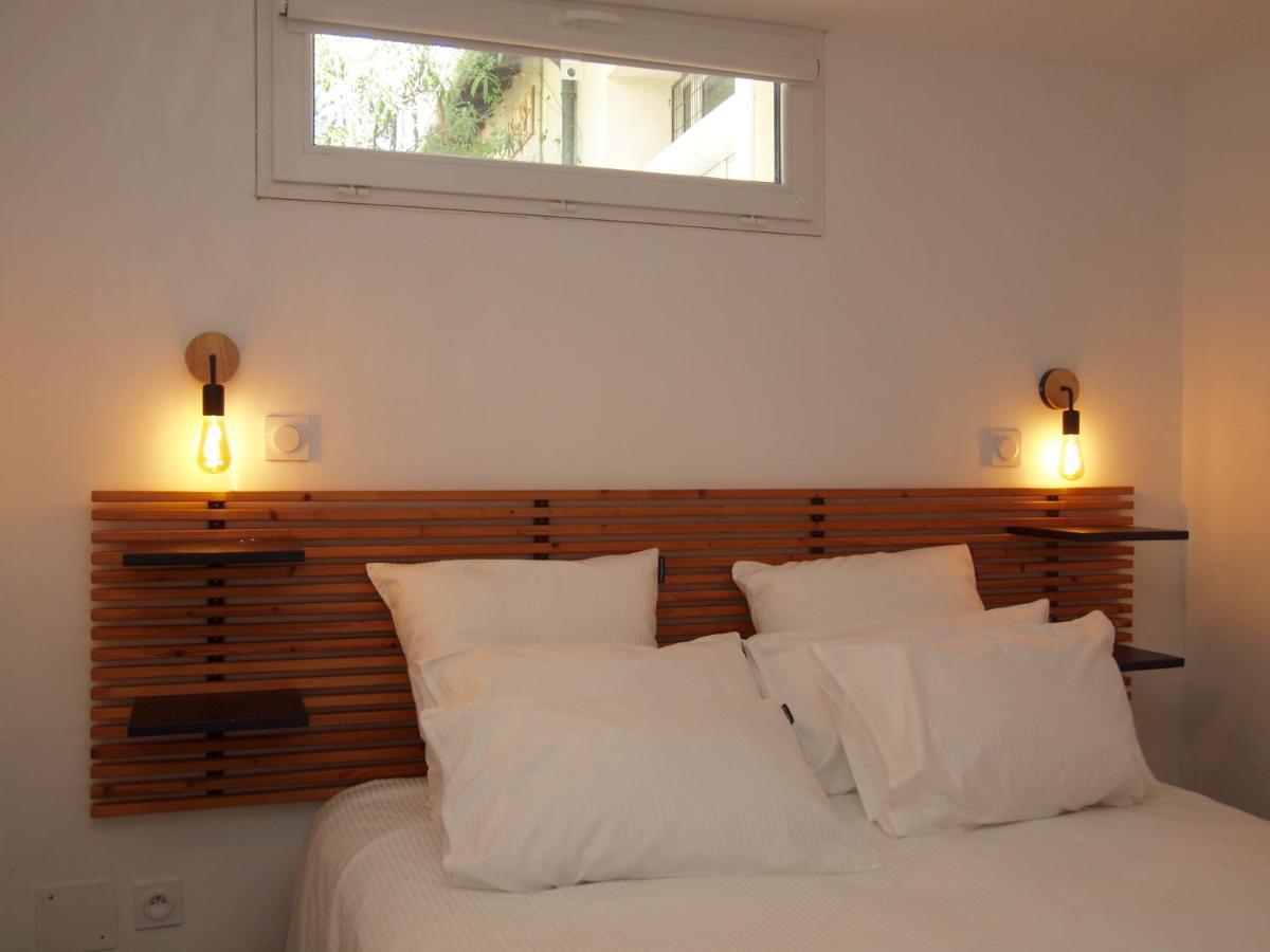 Le 26 Apartment Nimes Bagian luar foto